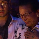 Des proches endeuillés rendent hommage à leurs morts. KEYSTONE/AP/Niranjan Shrestha